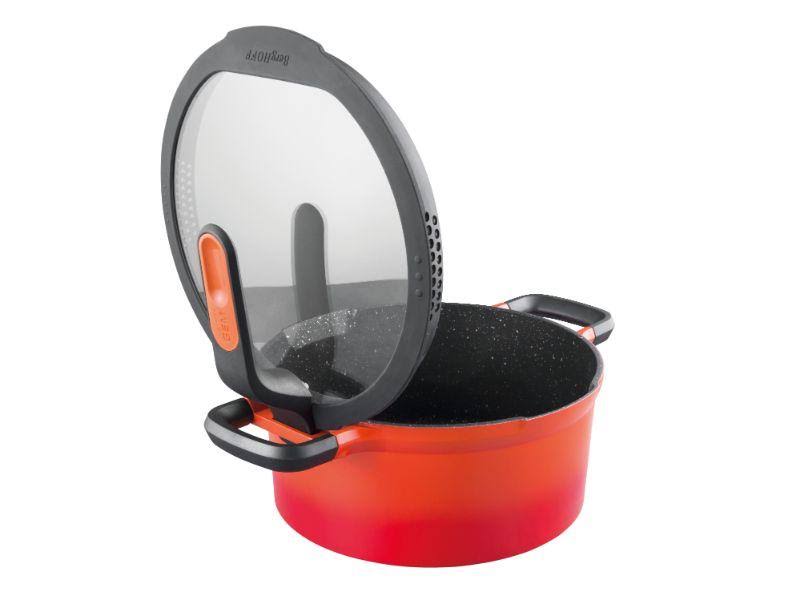 Cast Aluminum Non-Stick Covered Saute Pan Q12904