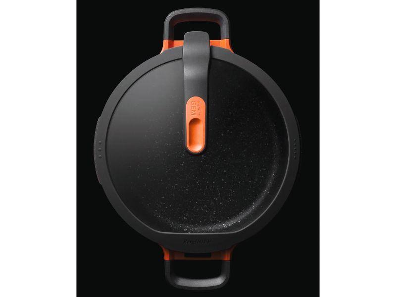Cast Aluminum Non-Stick Covered Saute Pan Q12904