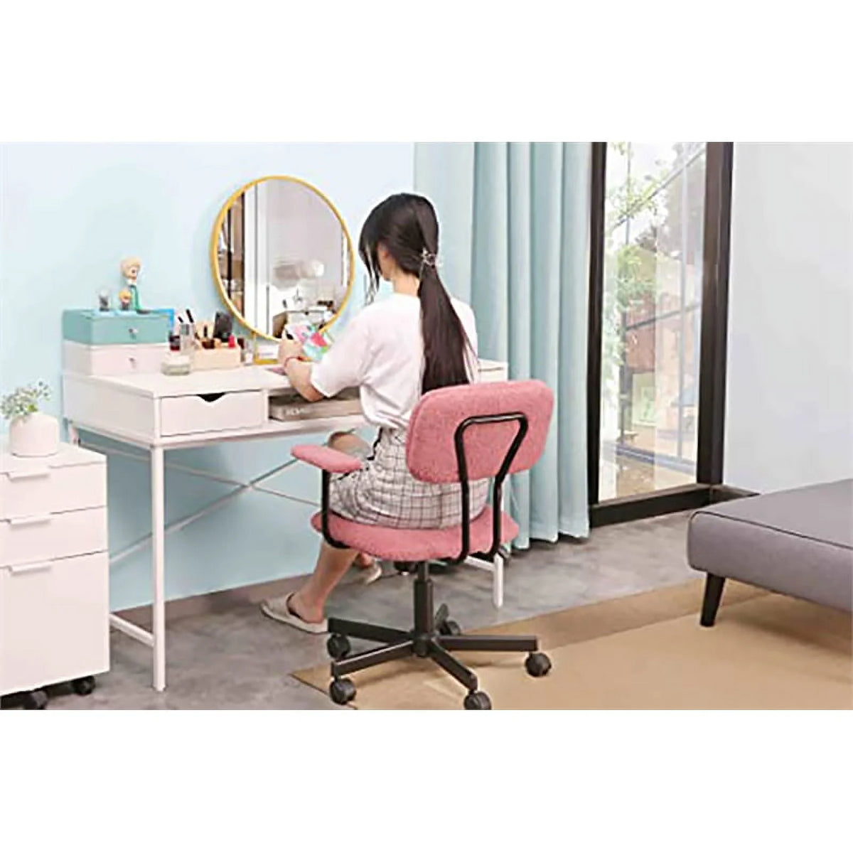Pink Velvet Fabric Home Office Chair with Armrest L963374