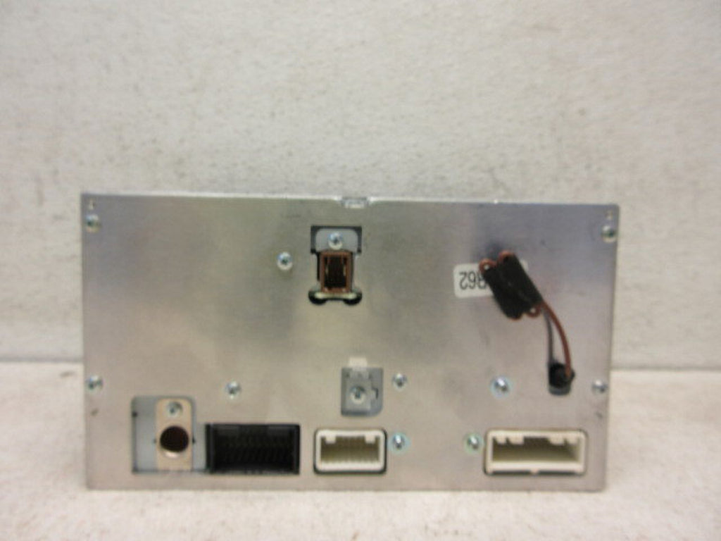 Pre-Owned Subaru Forester AM FM CD Radio Receiver X691