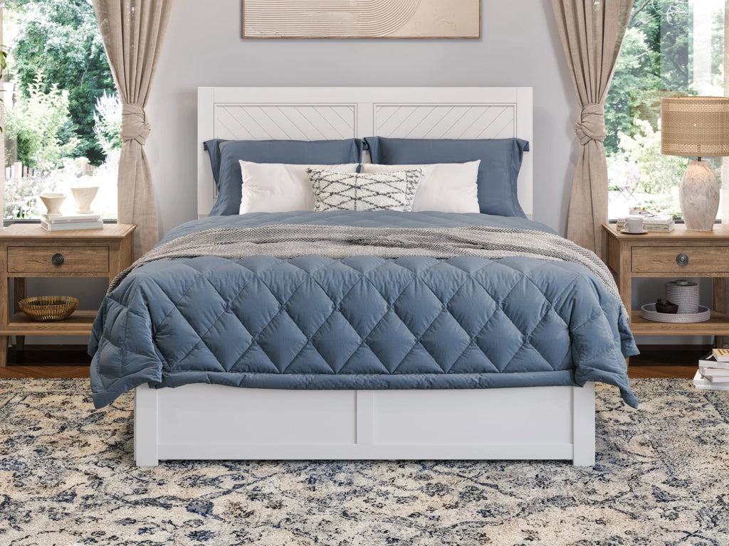 White Solid Wood Platform Bed with Footboard & Twin XL Trundle, Queen O125825