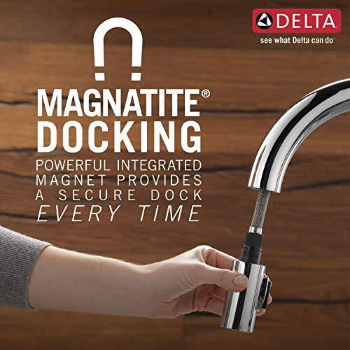 Single-Handle Pull-Down Kitchen Faucet, SpotShield Stainless P884145