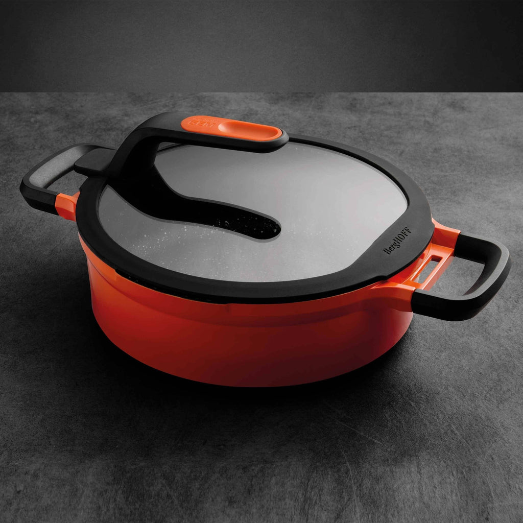 Cast Aluminum Non-Stick Covered Saute Pan Q12904