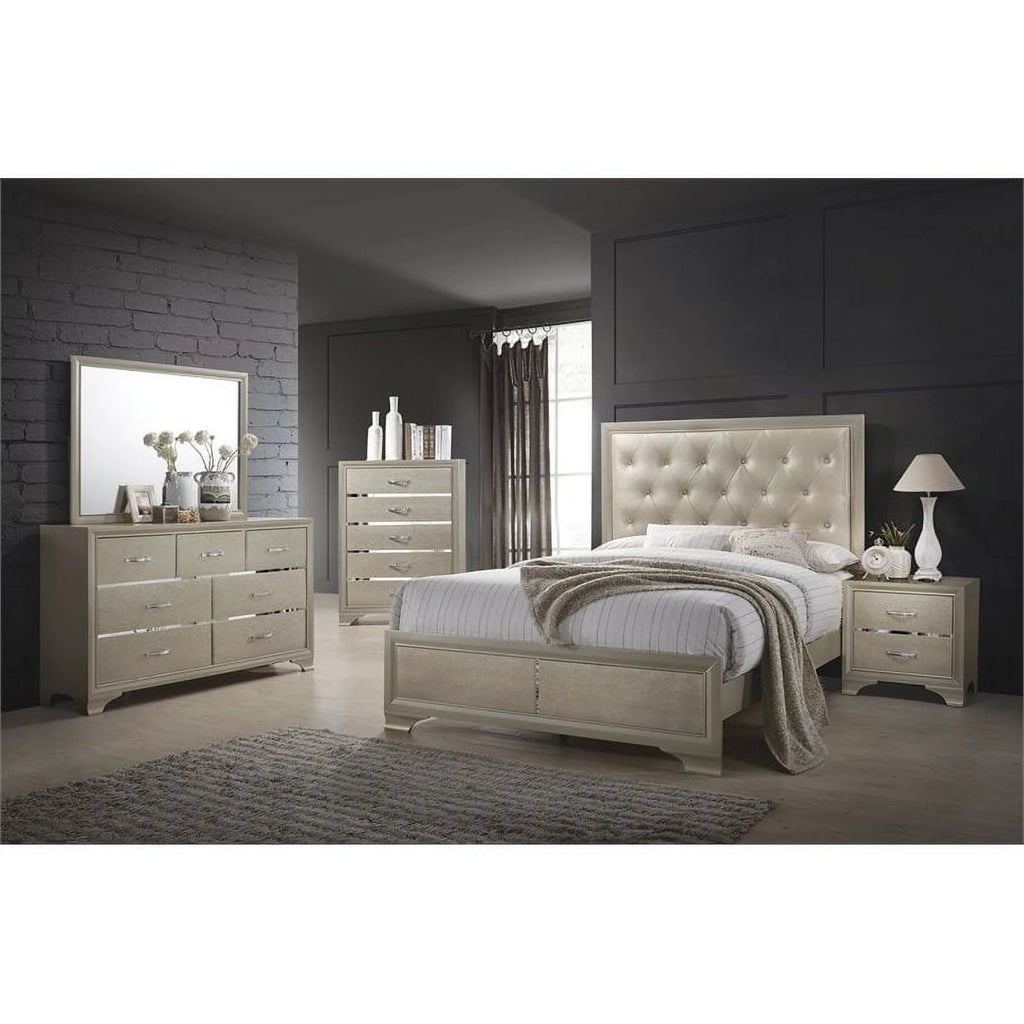 5 Piece Queen Wood Bedroom Set H49331