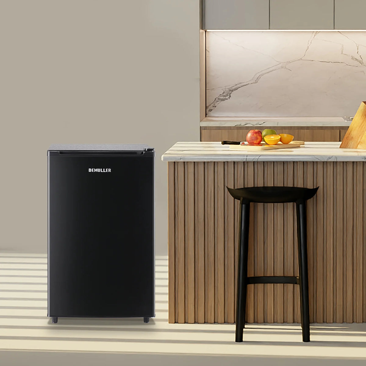 3.2 Cu. ft Compact Upright Freezer X866