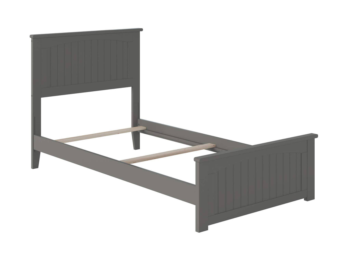 Twin XL Traditional Bed with Foot Board in Grey A17382