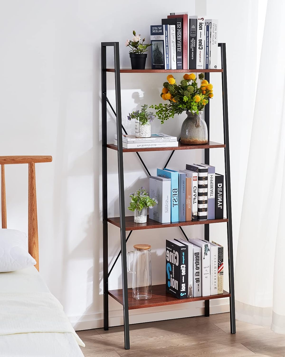 4-Tier Industrial Ladder Bookcase O641556