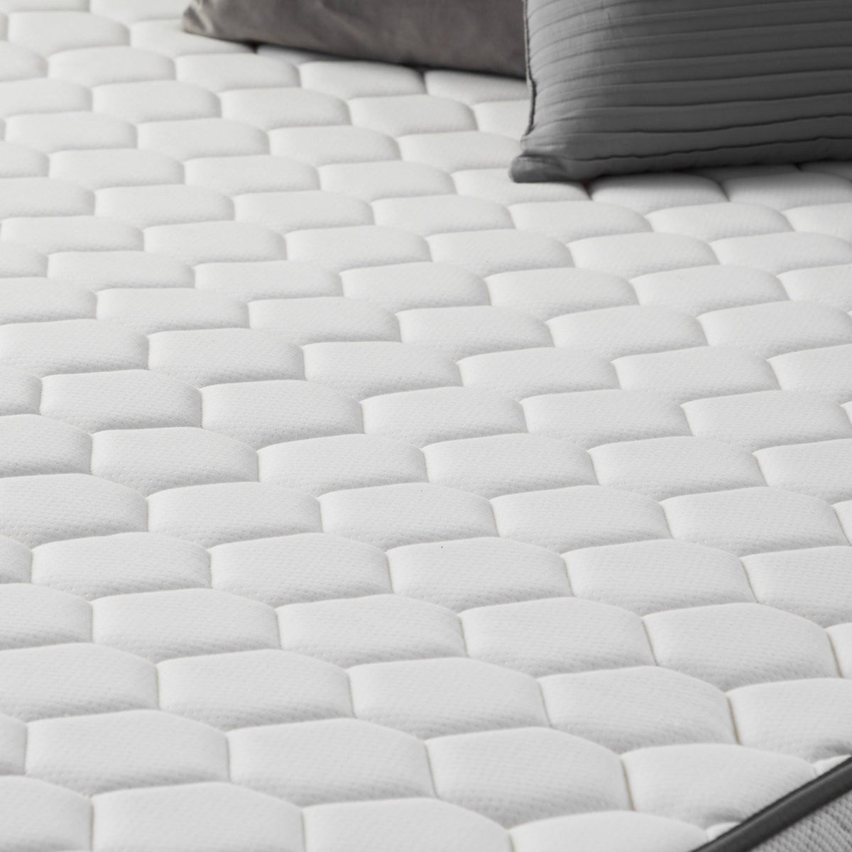 Hybrid Firm Mattress Cal King D777146