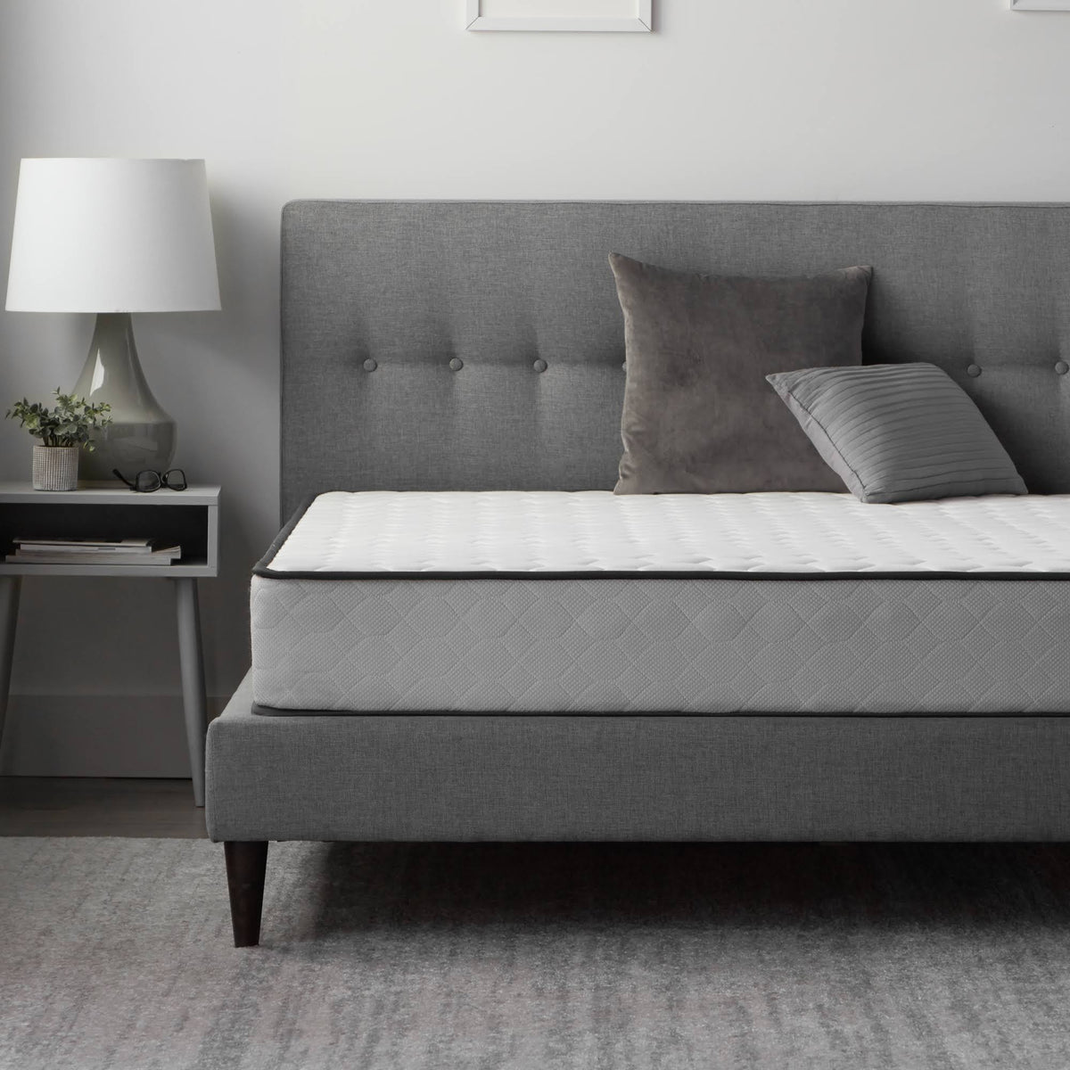 Hybrid Firm Mattress Cal King D777146